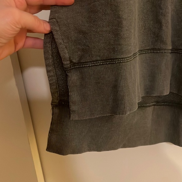 Sweatshirt - Picture 3 of 5